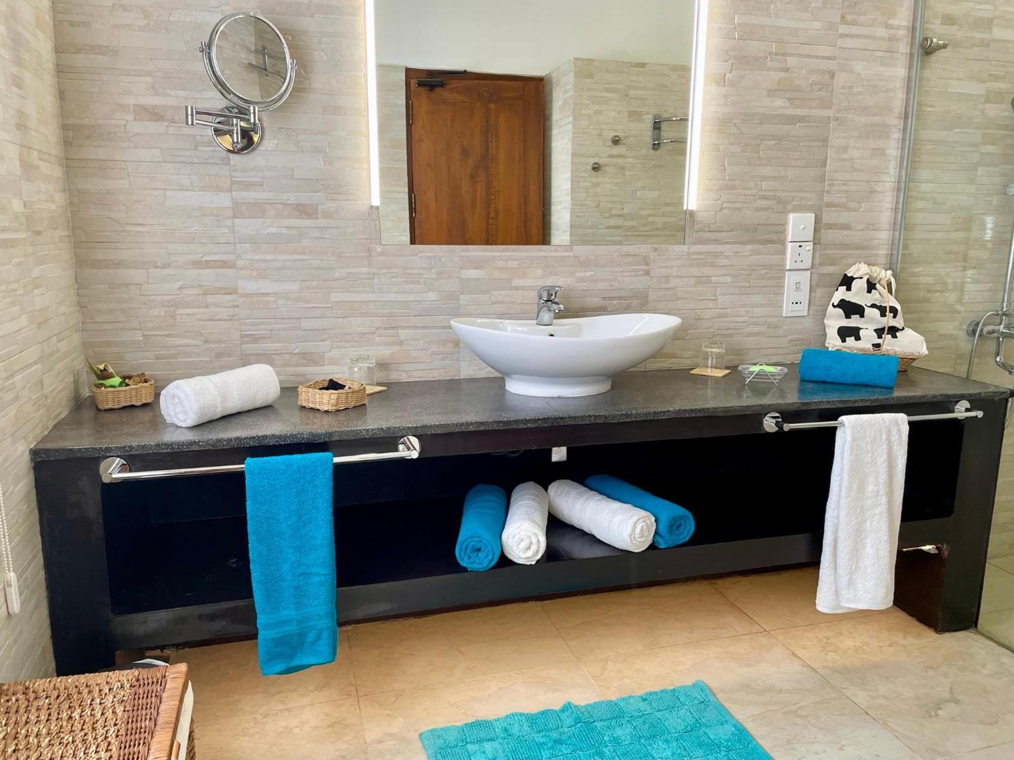 Khomba Lodge Tangalle Kültér fotó